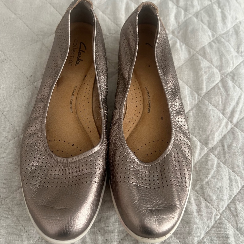 Clarks Women's Slip on Flats